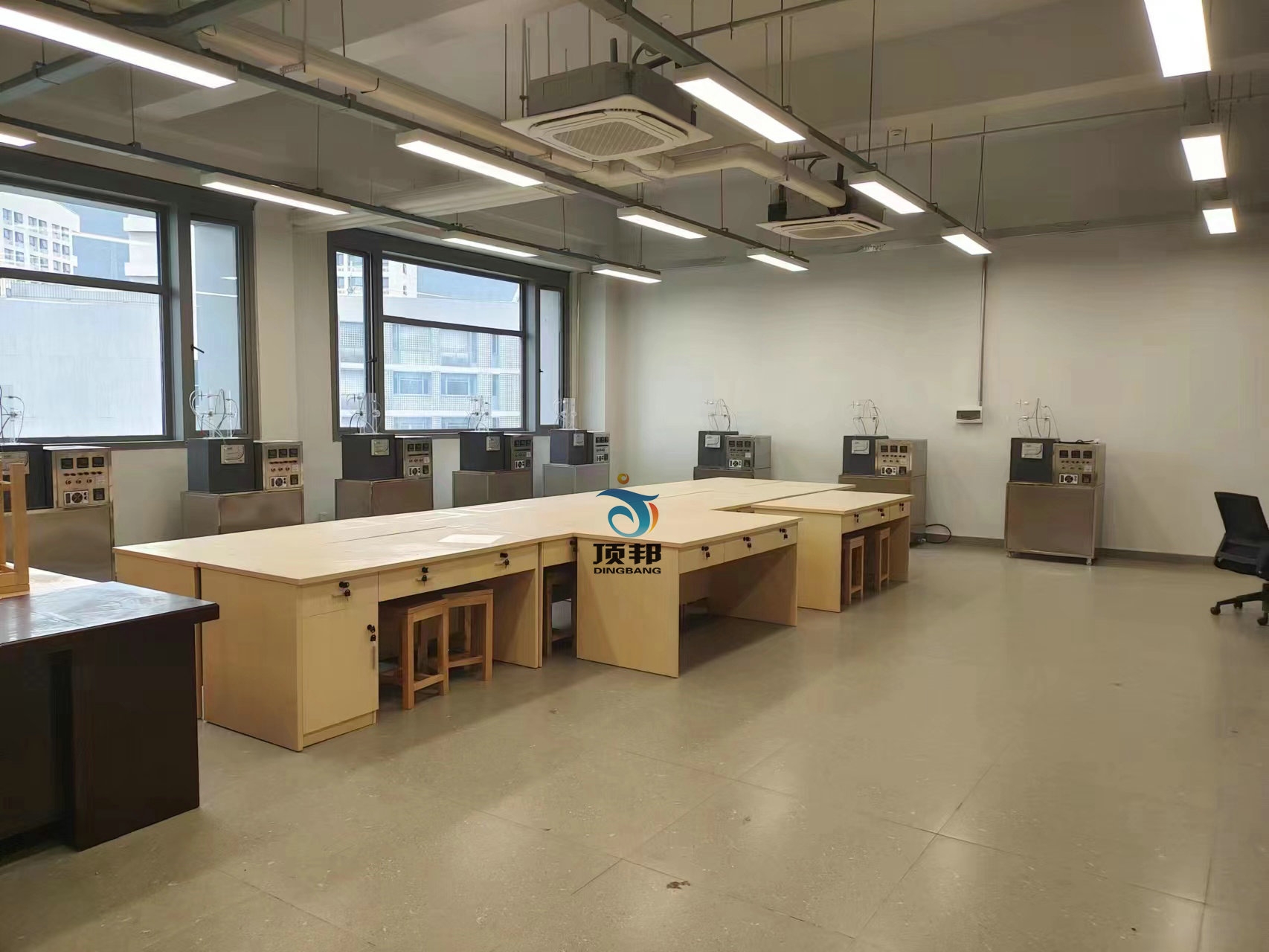 ���A��W���eУ�^�Ṥԭ��������